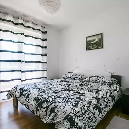 Apartment Vitalia 2+2 Porec Exterior photo