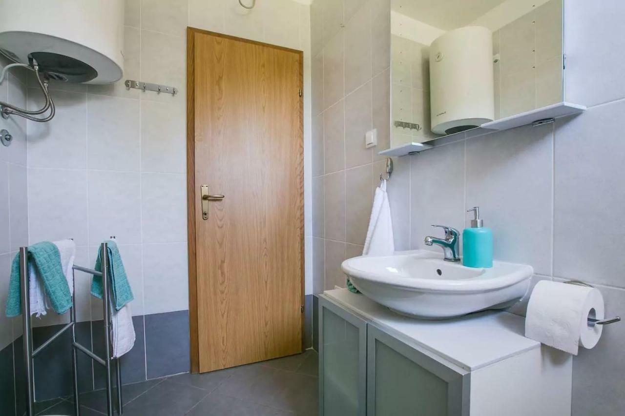 Vitalia 2+2 Apartment *